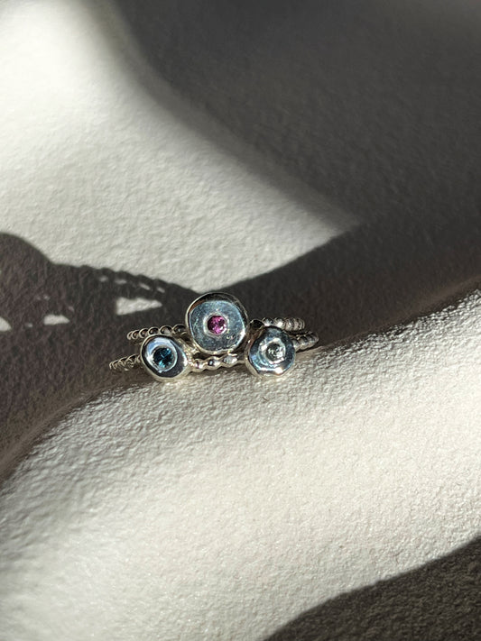 Pebble Sapphire Ring - Light Green