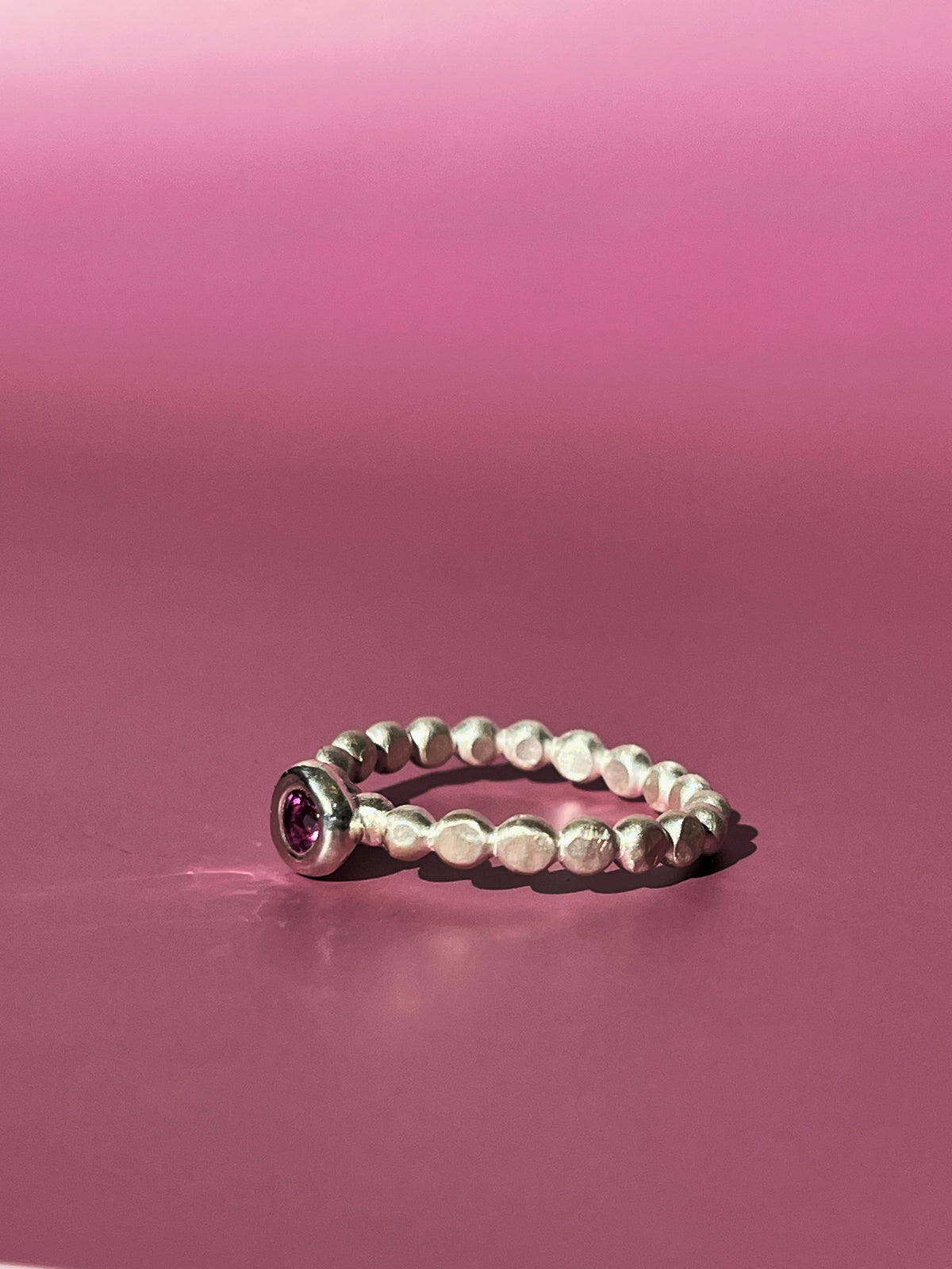 Big Pebble Ring - Pink Garnet