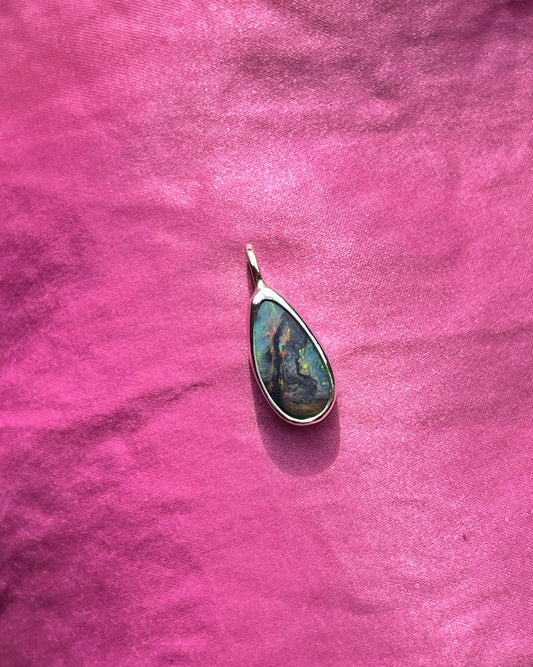 Black Opal Magic - Tear drop